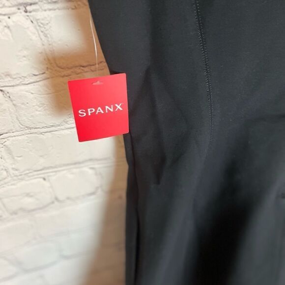 Spanx The Perfect Fit & Flare Dress - Picture 9 of 16